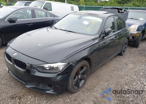 2013 BMW 320I z USA, uszkodzony, nr VIN WBA3B1C54DK129872